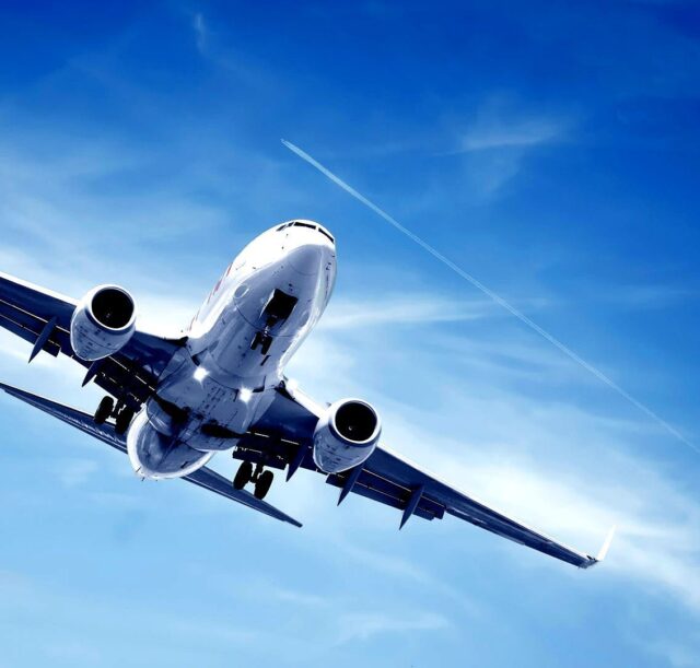 Passenger-Airplanes-Wallpaper-1
